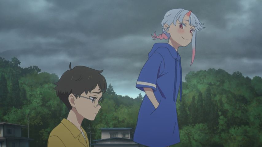 the two protagonists on a walk, with her smiling and looking at him, but him having a dampened look on his face